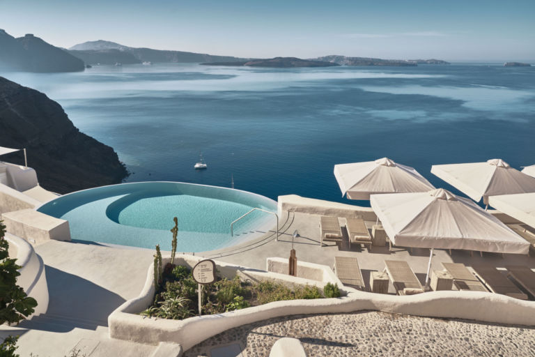 Banfield Travel, Grecia, Cyclades Islands, Santorini, Mystique Hotel, Infinity Pool